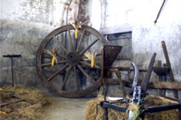 Mostra - Ambientazione Tipica (Facchi) (Ft. Simone Loda)